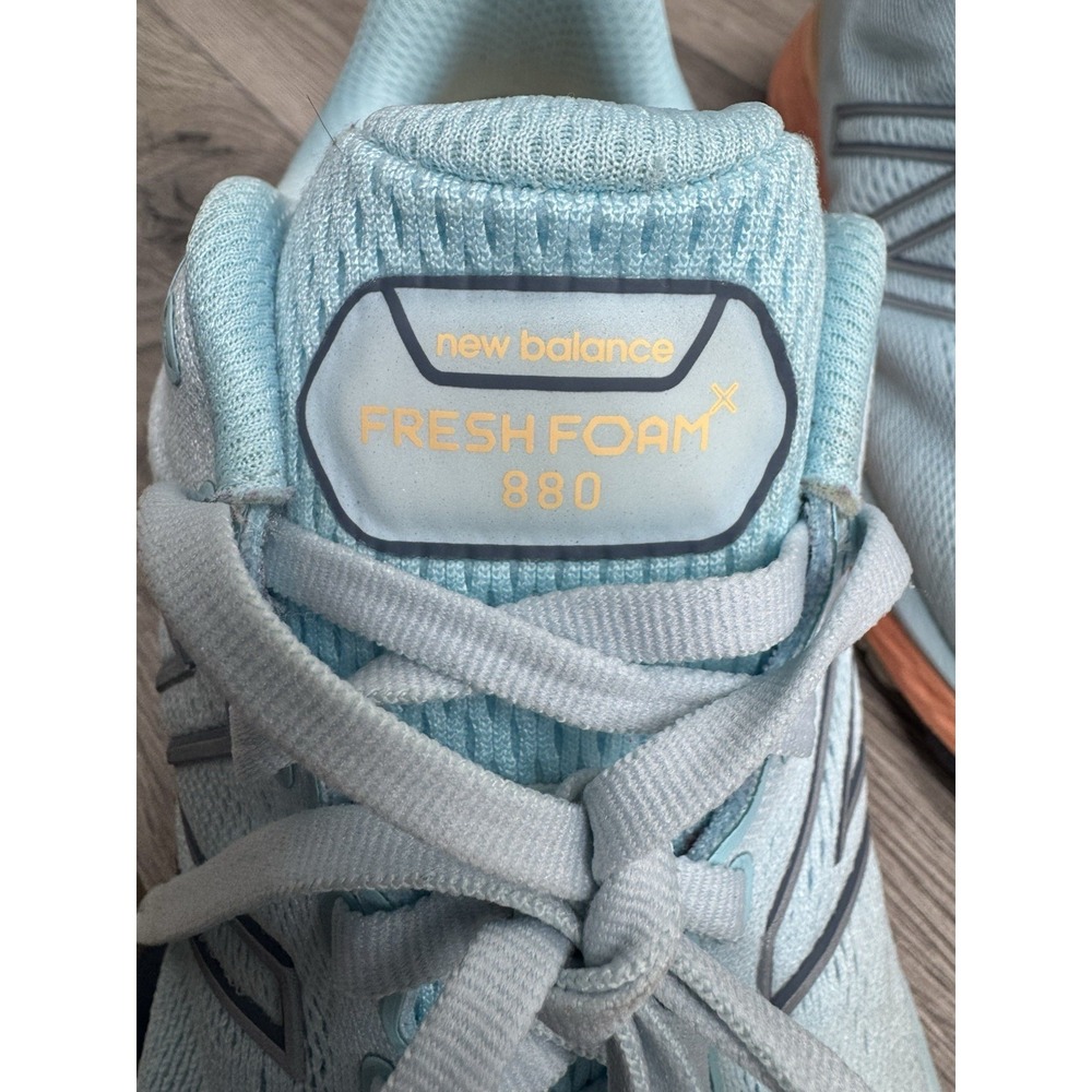New Balance Fresh Foam 880v11 Womens Size 9.5 B (Medium) Running Shoes Blue - Picture 8 of 11